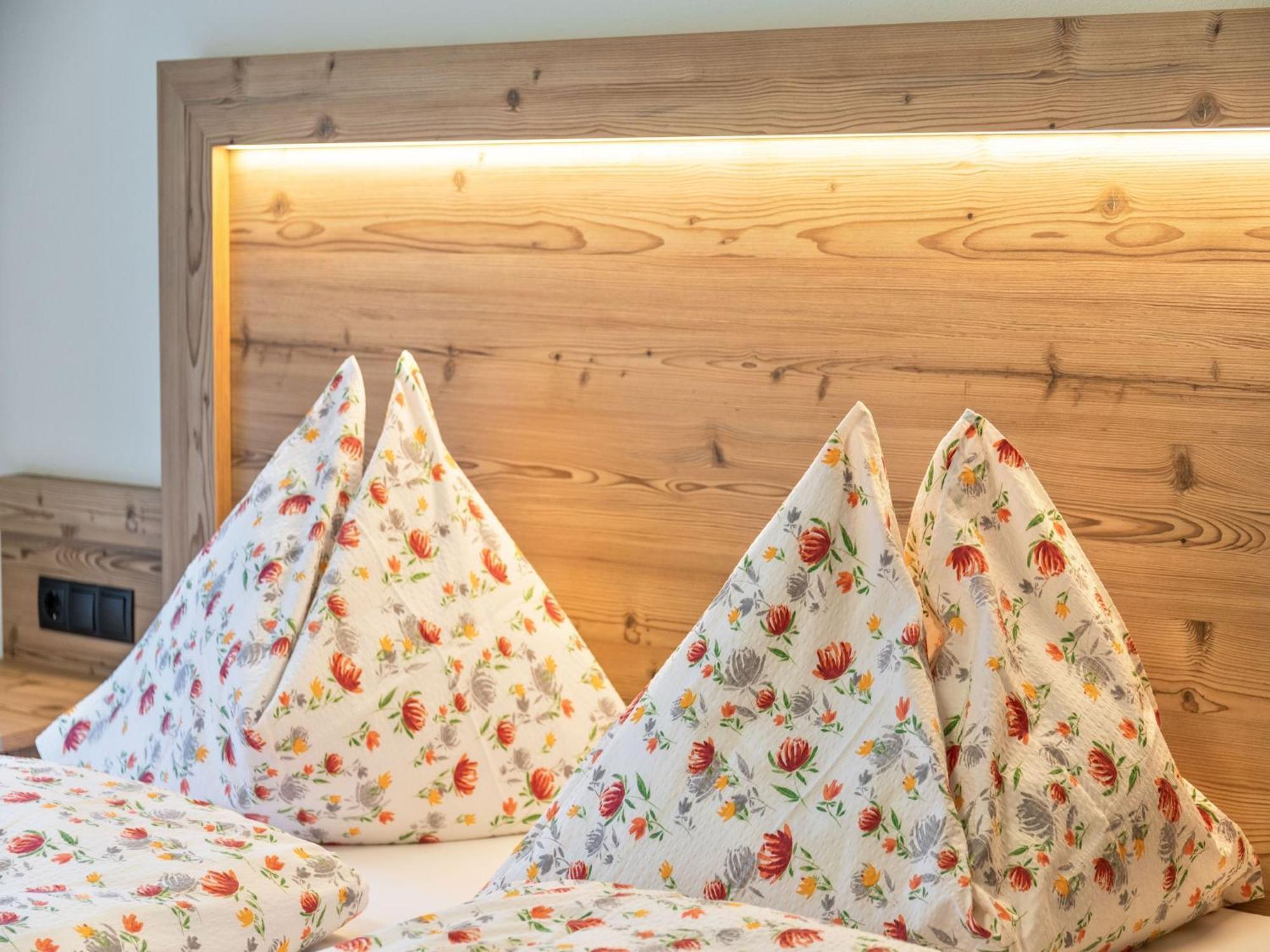 Luxurious Apartment With Sauna In Koenigsleiten Wald im Pinzgau Εξωτερικό φωτογραφία